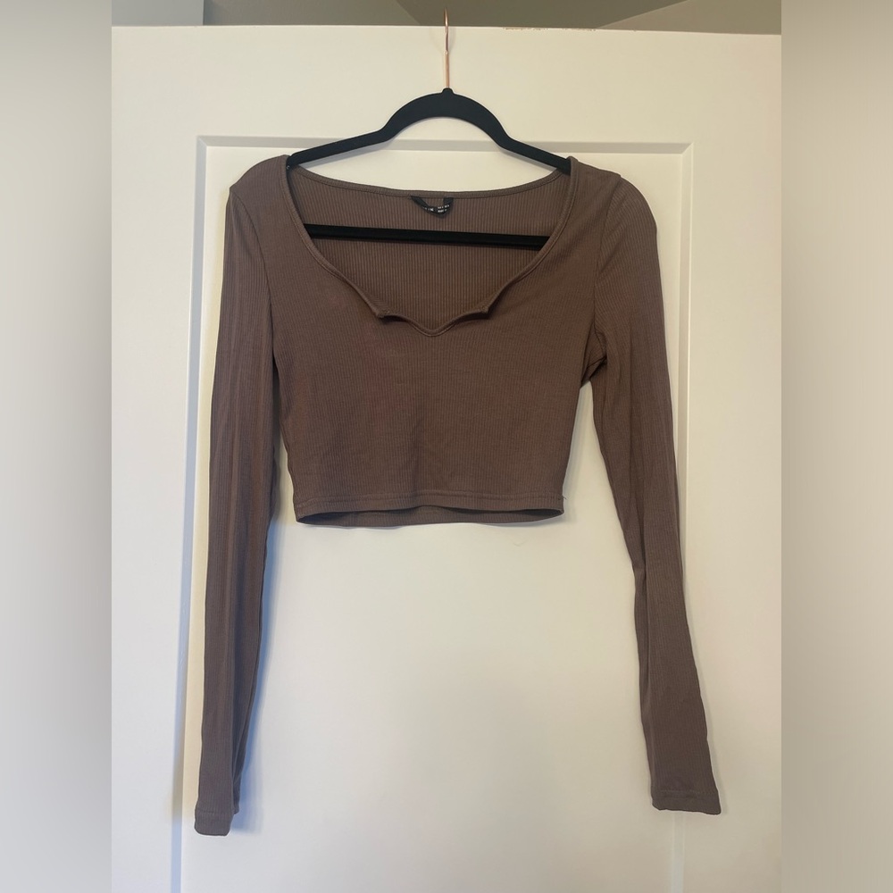 SHEIN Taupe Long Sleeve Crop Top